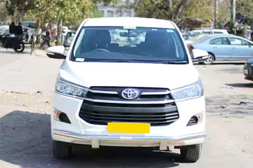 Crysta 7 Seater Car in Chandigarh